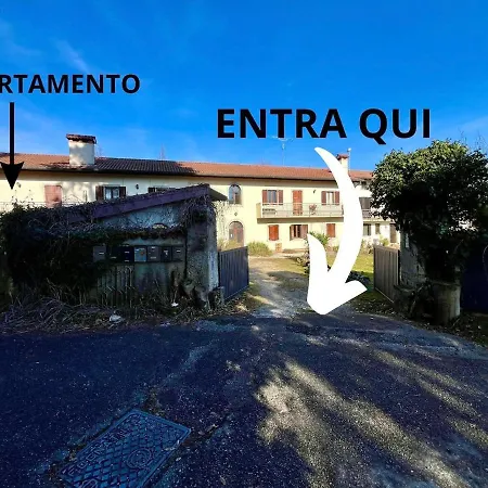 Intero Tranquillo E Immerso Nel