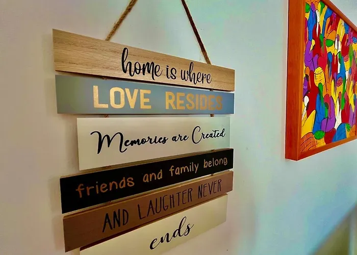 Intero Tranquillo E Immerso Nel Tricesimo