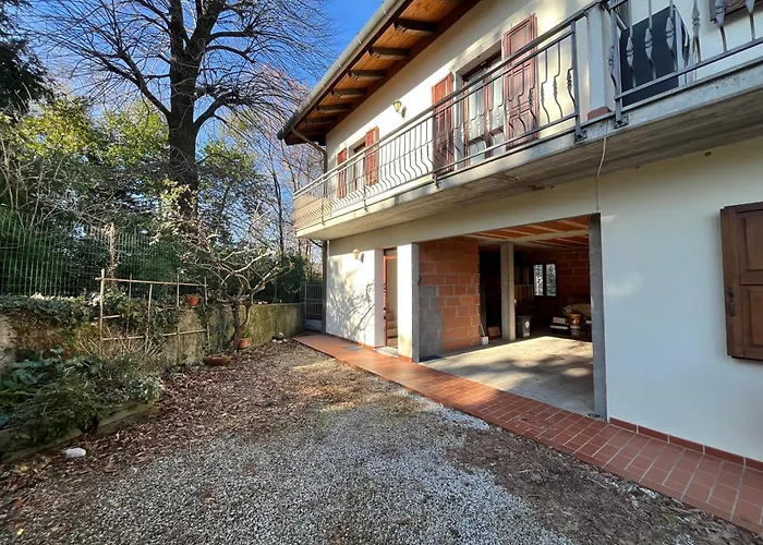 Intero Tranquillo E Immerso Nel Apartman